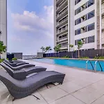 2Br Orange County With Free Parking And Rooftop Pool